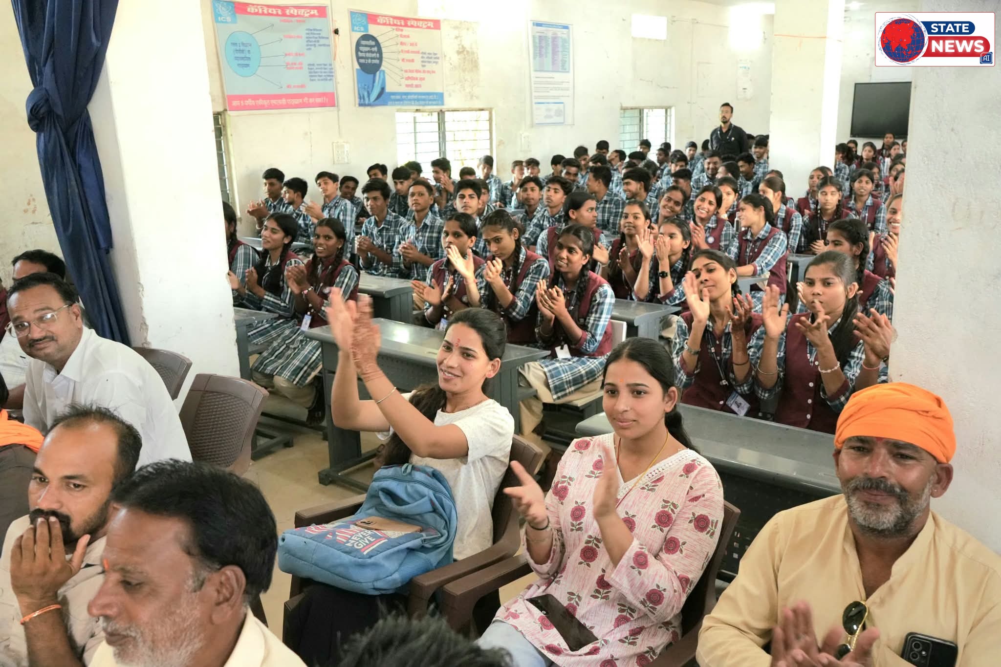 ‘सड़क सुरक्षा नियम नहीं, जिम्मेदारी है’—विधायक मीणा