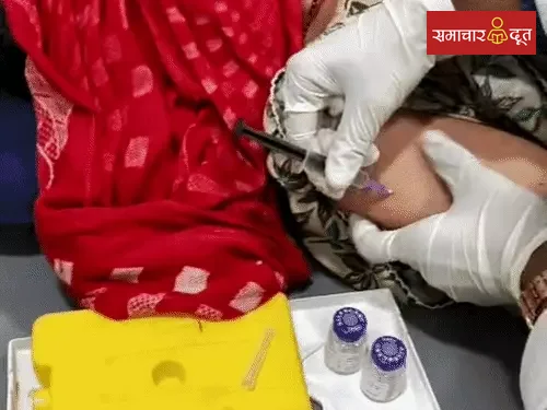 लाखों का बोटोक्स ट्रीटमेंट इंदौर के एमवाय में मुफ्त:लकवे के बाद जकड़े हाथ-पैरों में लौट रही हरकत, डॉक्टर बोले- इंटरनेट के झांसे में न आएं