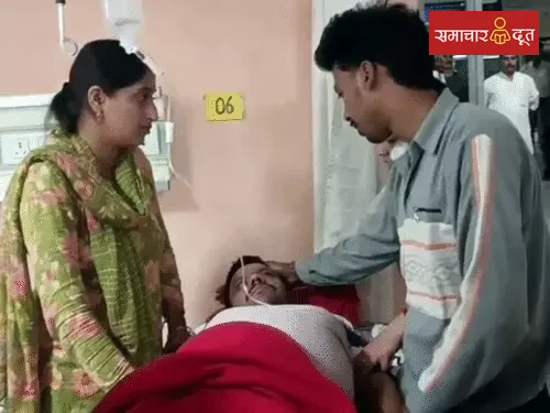 हिमाचल में नौकरी से हटाए आउटसोर्स कर्मी ने सुसाइड किया:दवाइयों की ओवरडोज ली; गंभीर हालत में अस्पताल में भर्ती, पॉकेट में सुसाइड नोट मिला