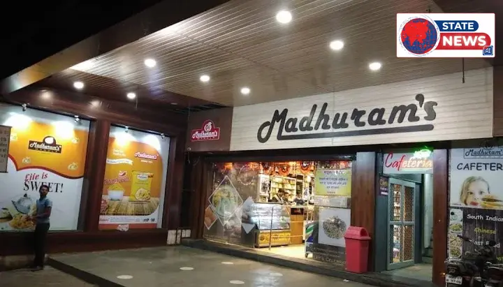 मंडला के सुप्रसिद्ध मधुराम स्वीट्स में लगी आग 