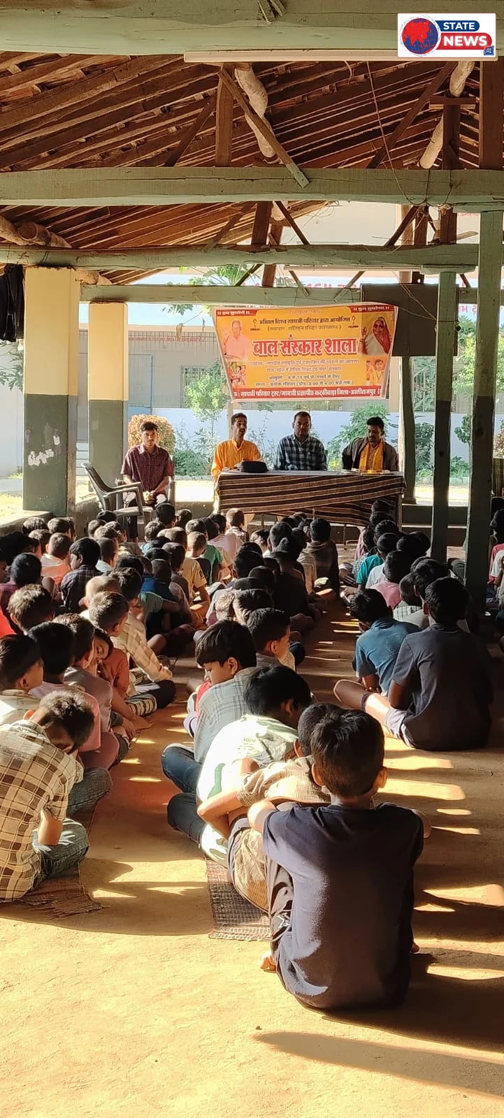नन्हे बच्चों को सिखाए संस्कार, अनुशासन और नशामुक्त जीवन के मंत्र