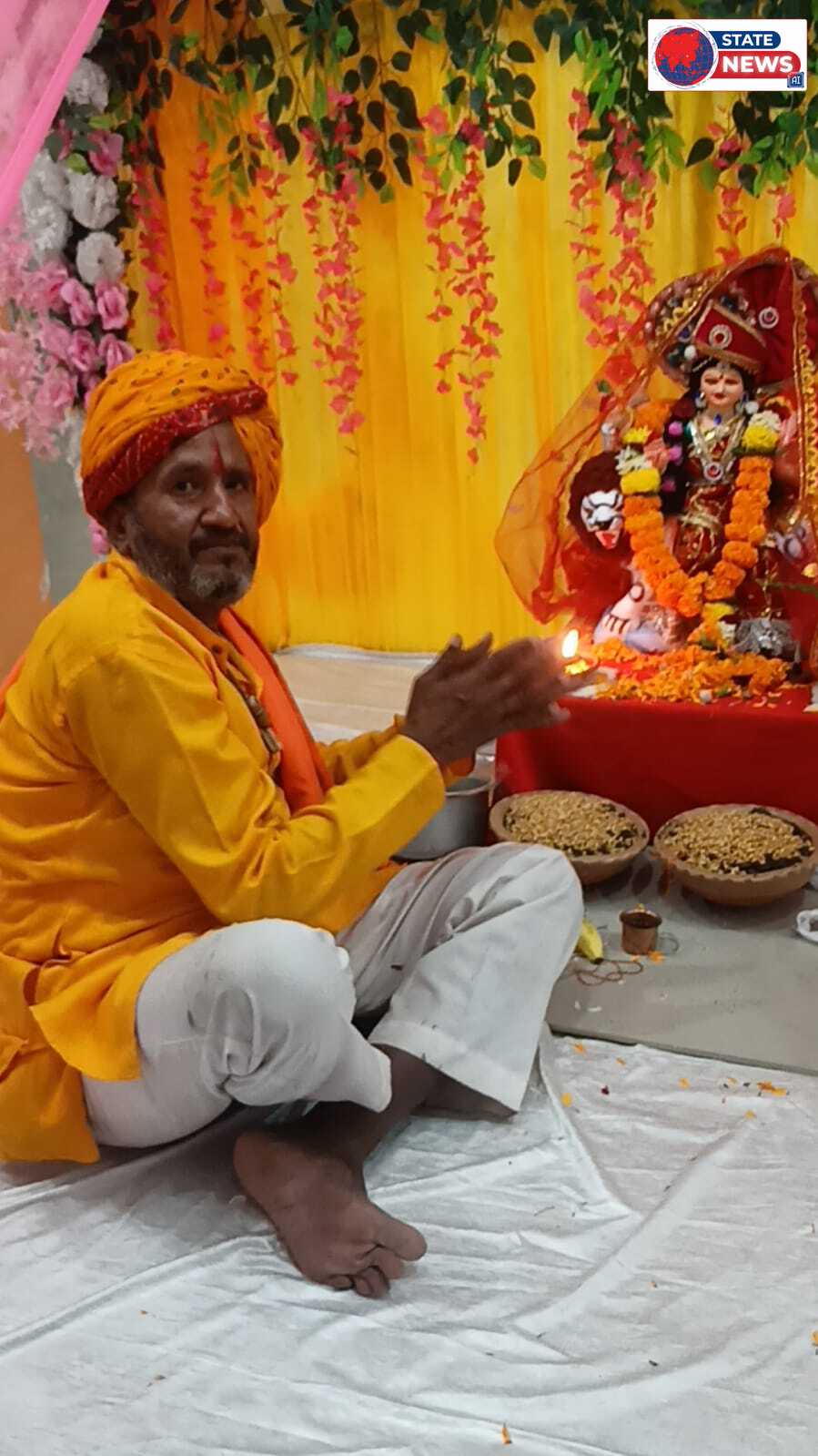 नामदेव विकास पारिषद मै माता रानी को बिराज मान किया गया 