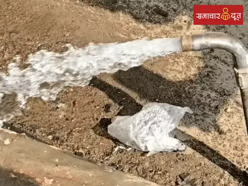 इंदौर में 1200 एमएम की पाइपलाइन में लीकेज 