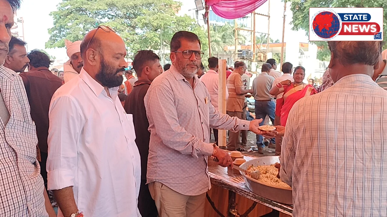 अन्नपूर्णा पेट्रोल पंप पर पिछले 23 वर्षों से नवरात्रि में हो रहा विशेष प्रसादि 