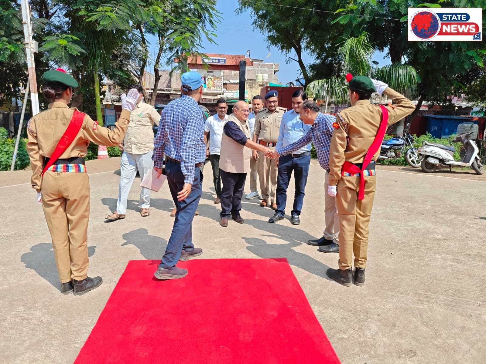 नवोदय विद्यालय शमशाबाद में देशभर की प्रतिभाओं का संगम, चित्रों में उकेरा विकसित भारत-2047 का सपना