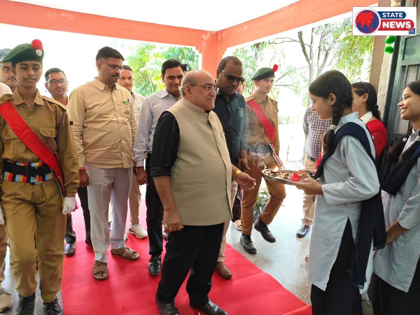नवोदय विद्यालय शमशाबाद में देशभर की प्रतिभाओं का संगम, चित्रों में उकेरा विकसित भारत-2047 का सपना
