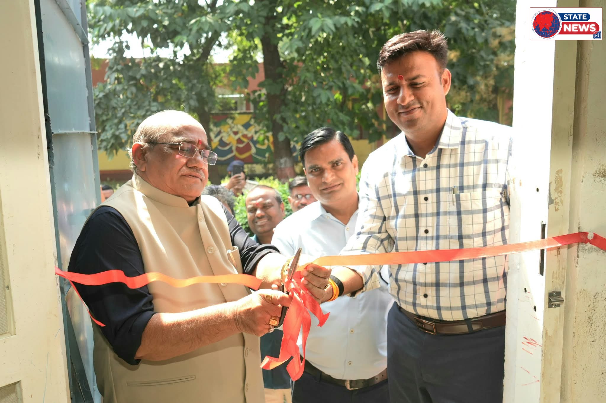 नवोदय विद्यालय शमशाबाद में देशभर की प्रतिभाओं का संगम, चित्रों में उकेरा विकसित भारत-2047 का सपना