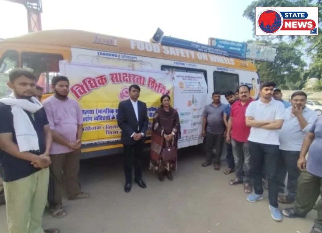 खाद्य सुरक्षा दल ने खाद्य प्रतिष्ठानों का किया निरीक्षण, दुकानदारों को सुरक्षित खाद्य सामग्री विक्रय के लिए किया जागरूक 