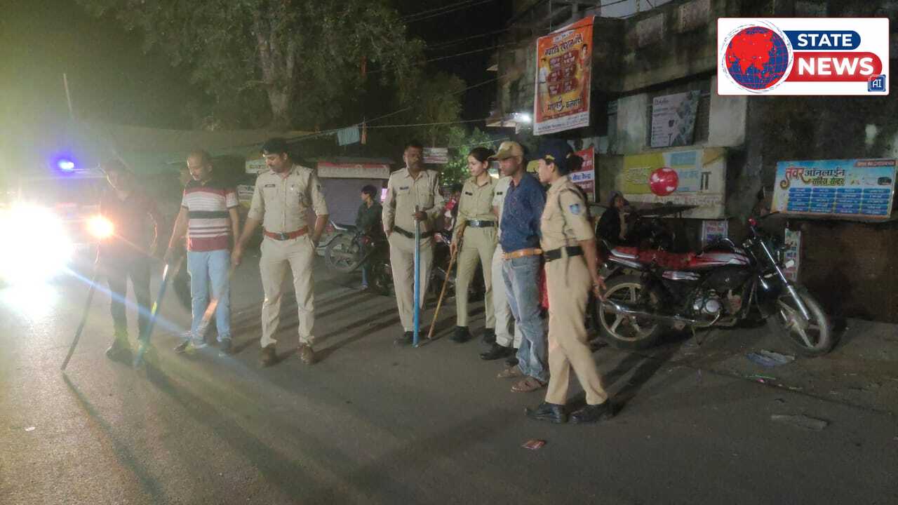 खकनार पुलिस ने चलाया रात्रि में विशेष चेकिंग अभियान  स्टंटबाजो कि धर पकड़ कर मोटर व्हीकल एक्ट के तहत कार्यवाही