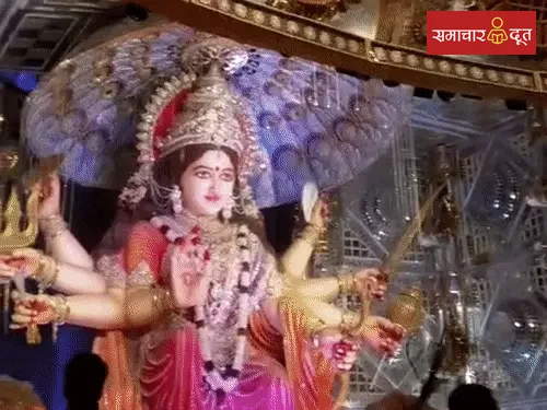 छत्तीसगढ़ के देवी मंदिरों में श्रद्धालुओं की भीड़: महाष्टमी और नवमी पर भक्तों का तांता