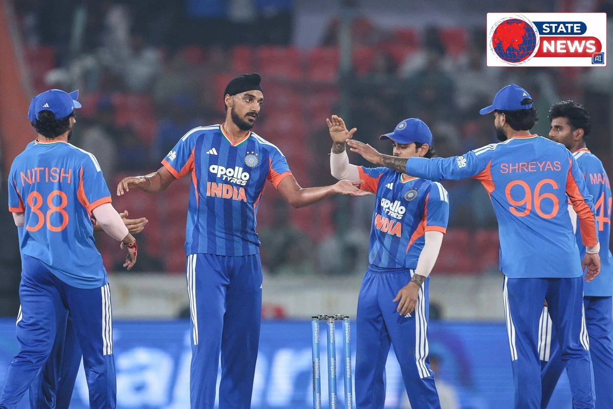 Team India celebrates a wicket in T20I