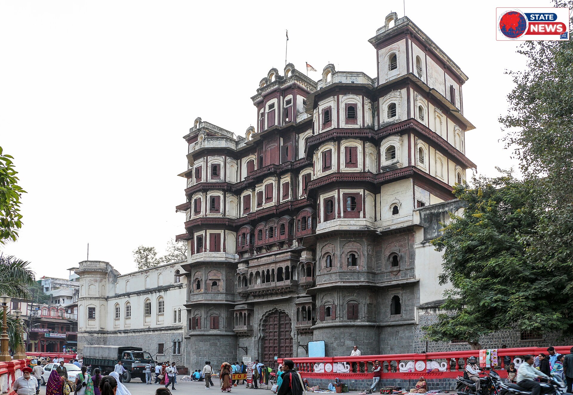 इंदौर में MP सेमीकंडक्टर समिट-2026 शुरू, 50 से ज्यादा कंपनियां दिखाएंगी चिप तकनीक