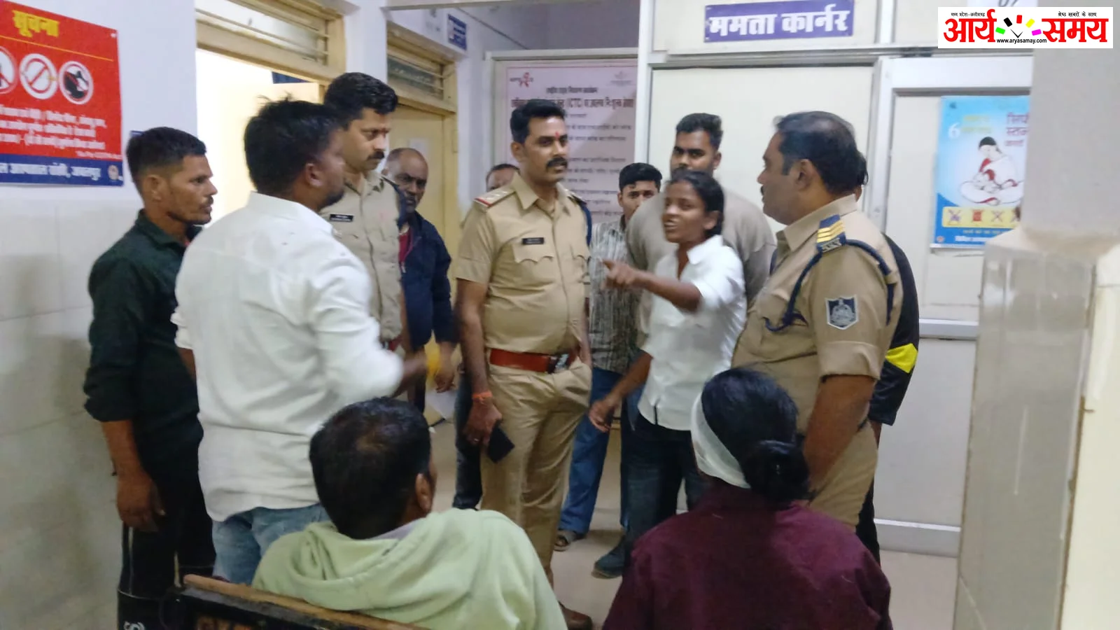 Jabalpur Breaking News: रांझी आज़ाद नगर में मंदिर के भंडारे के दौरान हुआ खूनी संघर्ष, लाठी-डंडों और धारदार हथियार से हमला; 7 घायल 