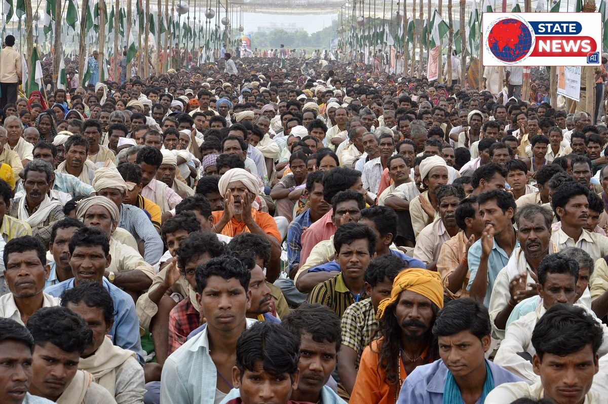 Indian farmers in Gwalior, Madhya Pradesh