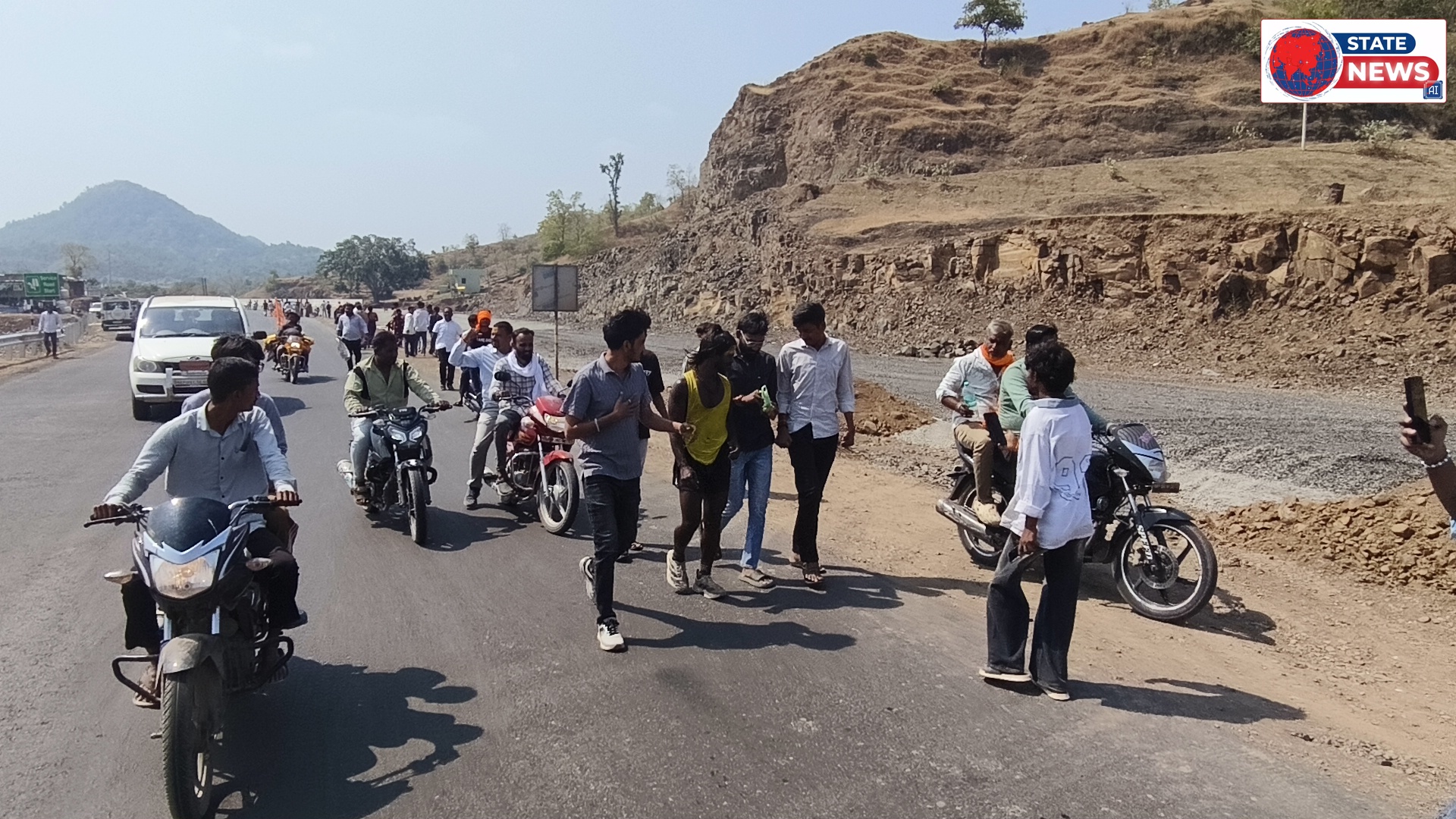 मां के स्वास्थ्य की मन्नत पूर्ण होने पर  मोनू दौड़ते हुए 12 ज्योतिर्लिंग और चारों धाम की यात्रा का संकल्प, 9 हजार किमी से अधिक दौड़कर पहुंचे