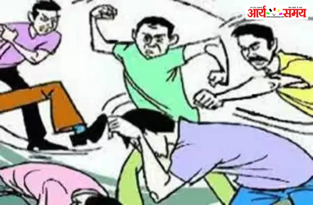 Jabalpur News: सदर में दुर्गा विसर्जन जुलूस के दौरान विवाद, युवक पर चाकू से हमला, मची भगदड़