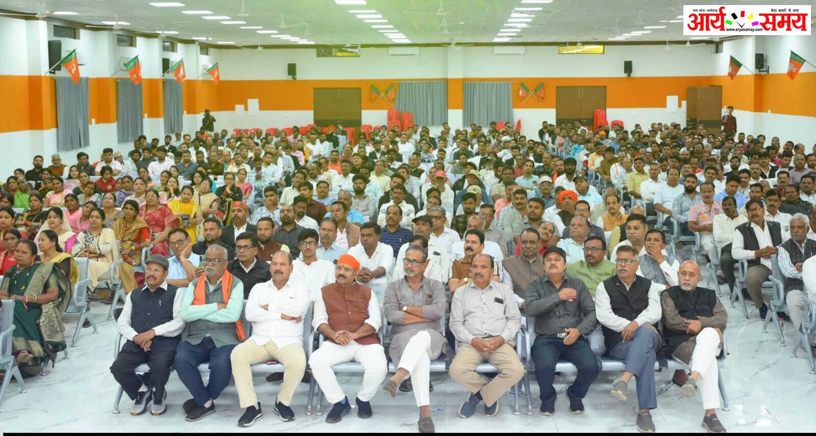 Jabalpur News: 2 नवंबर को निकलेगी पदयात्रा, सीएम और प्रदेश अध्यक्ष होंगे शामिल... पीडब्ल्यूडी मंत्री ने विभिन्न संगठनों की ली बैठक 