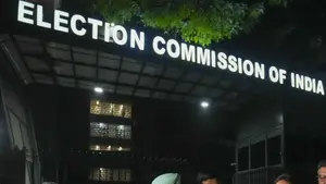 Role of the Election Commission of India (ECI): Its Independence in Investigation, Redressal of Complaints and Management of Voter Data