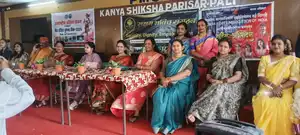 अंतरराष्ट्रीय महिला दिवस पर पाली में जागरूकता कार्यक्रम: योग से छात्राओं को मिला स्वास्थ्य का संदेश