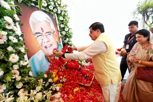 पूर्व मुख्यमंत्री बाबूलाल गौर की पुण्यतिथि पर डॉ. मोहन यादव ने किया...
