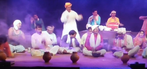 उमरिया नाट्य समारोह में स्थानीय कलाकारों की उपेक्षा पर विवाद गर्माया