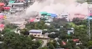 उत्तराखंड में कुदरत का कहर: बादल फटने से मचा हाहाकार, सैलाब में बह गए घर-होटल, रेस्क्यू ऑपरेशन जारी!
