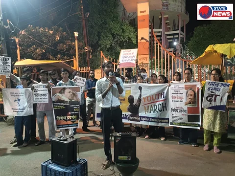गुना में सोनम वांगचुक के समर्थन में प्रदर्शन