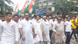 Congress Stages Kolkata Rally Protesting Worker Atrocities and Hawker Evictions