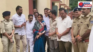 आलीराजपुर मेंधूमधाम से मनाया गया चालक-परिचालक दिवस सेवा से सेवानिवृत्त चालक परिचालकों का शाल-श्रीफल से सम्मान,सांसदअनीता नागर सिंह चौहान का मनायाजन्मदिन
*चालक-परिचालकों से सांसद की अपील नशा कर वाहन न चलाए