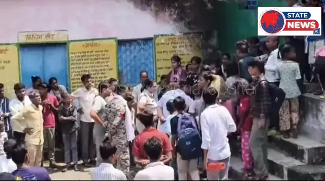 प्रशासनिक टीम ने टौरिया  स्कूल की स्थिति का जायजा लिया