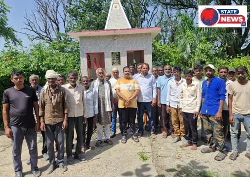 “स्वच्छ गाँव, समृद्ध गाँव, समृद्ध भारत” की परिकल्पना को साकार करने के उद्देश्य से हर रविवार स्वच्छता अभियान का क्रम अनवरत जारी 