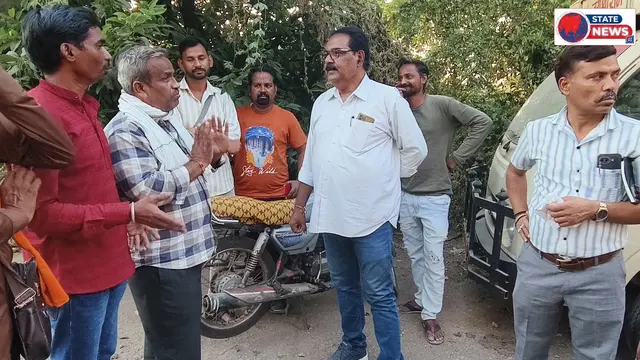 नेपानगर के वार्ड क्रमांक 5 में गुणवत्ताहीन सड़क की जांच करने पहुंचा दल, दोबारा से सड़क का  निर्माण होग