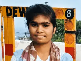 देवास में छात्रा की संदिग्ध हालात में मौत:उल्टियों के बाद अस्पताल में...