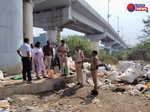 डबल फाटक ओवरब्रिज के नीचे अतिक्रमण पर कार्रवाई, कबाड़ संचालक पर 10 हजार का जुर्माना